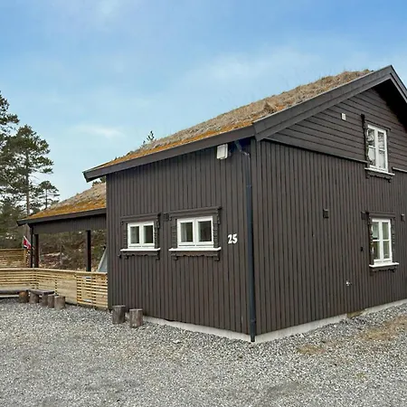4 Bedroom In *